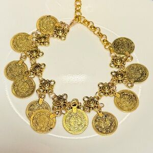 Chic Gold Coin Charm Bracelet
